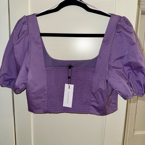 Dynamite Lilac Puff Sleeve Crop Top - Picture 2 of 3